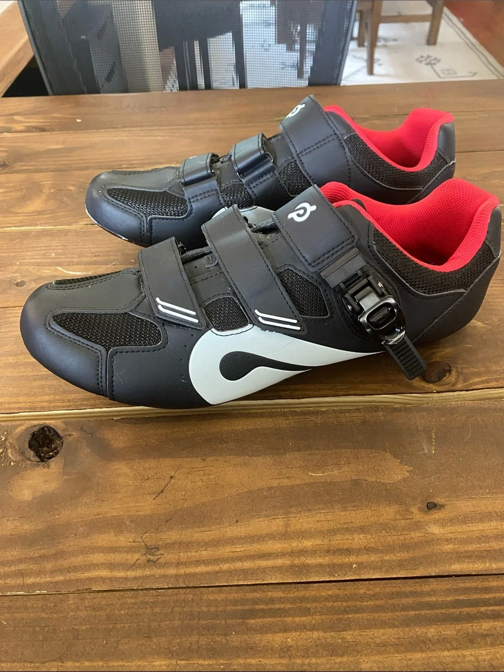 Peloton Men’s Black and Red Peloton Cycling Shoes with Secure Buckle